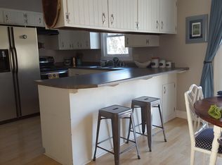 1500 Linnerud Dr, Sun Prairie, WI 53590