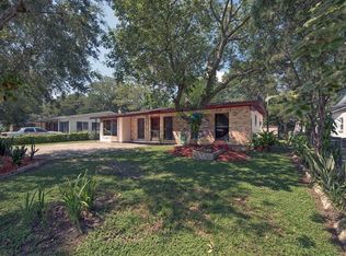 8502 Tupelo Dr, Temple Terrace, FL 33637