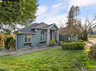 235 Melrose Terrace Ln, Roseburg, OR 97471