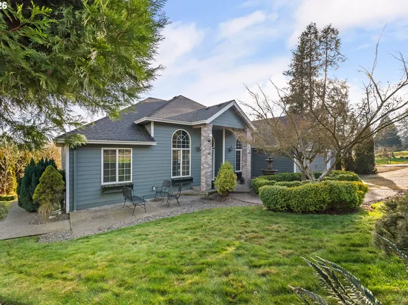 235 Melrose Terrace Ln, Roseburg, OR 97471