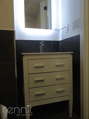 Rented by Rennit Inc. | media 53