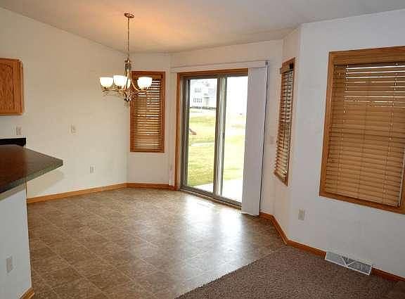 4th image of N8016 Woody Ln