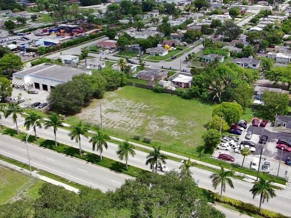 5421 W Hallandale Beach Blvd, Hollywood, FL 33023