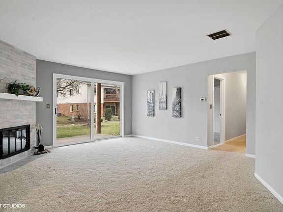 3rd image of 645 Dana Ct APT B