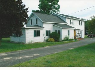 84 Grandview Dr, Malone, NY 12953