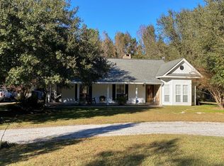 271 Curlie Seal Rd, Picayune, MS 39466