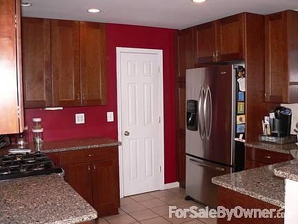 Kitchen
						:
						Kitchen with 42" cherry , SS app, walk-in pantry