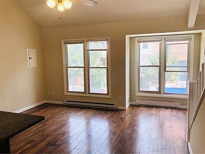 2nd image of 106-112 Morris Ave #112-2
