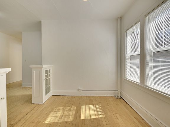 4th image of 908 Ashland Ave APT 4