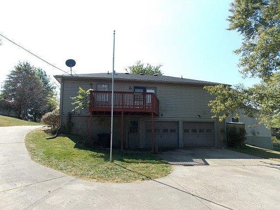 2nd image of 211 Joshua Ct