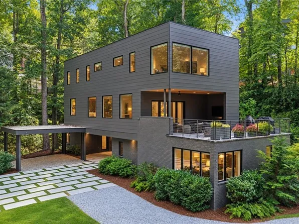 585 Mountain Way NE, Atlanta, GA 30342