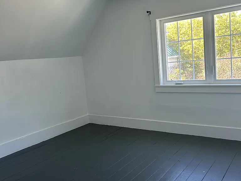 11 Trinity St — Photo 9