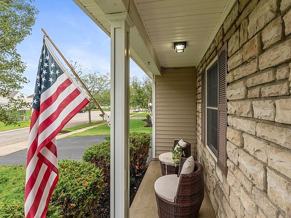 2nd image of 494 Yale Cir