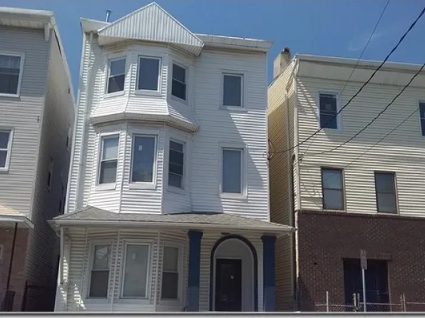 132 Pennsylvania Ave, Newark City, NJ 07114