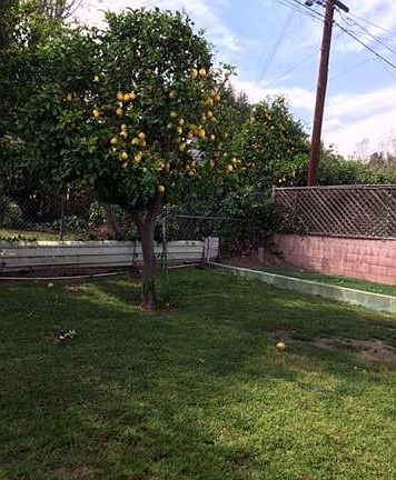 4th image of 5064 N Berkeley St