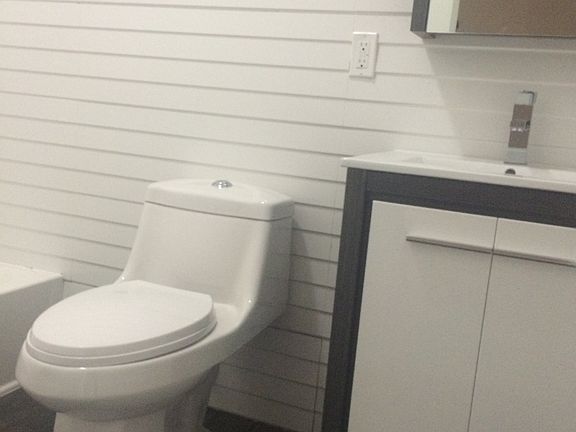 3rd image of 699 Dekalb Ave #6GH