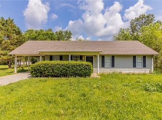 67 Jennifer Ln, Rydal, GA 30171