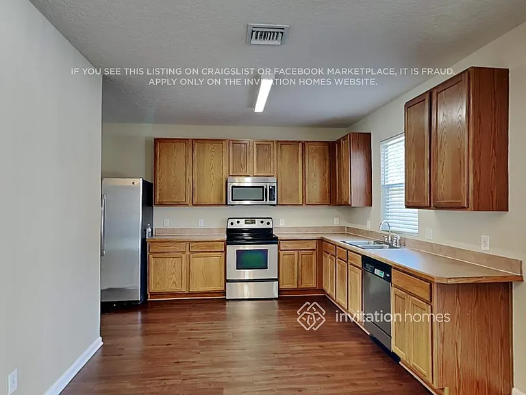3876 Mount Carmel Ln — Photo 9