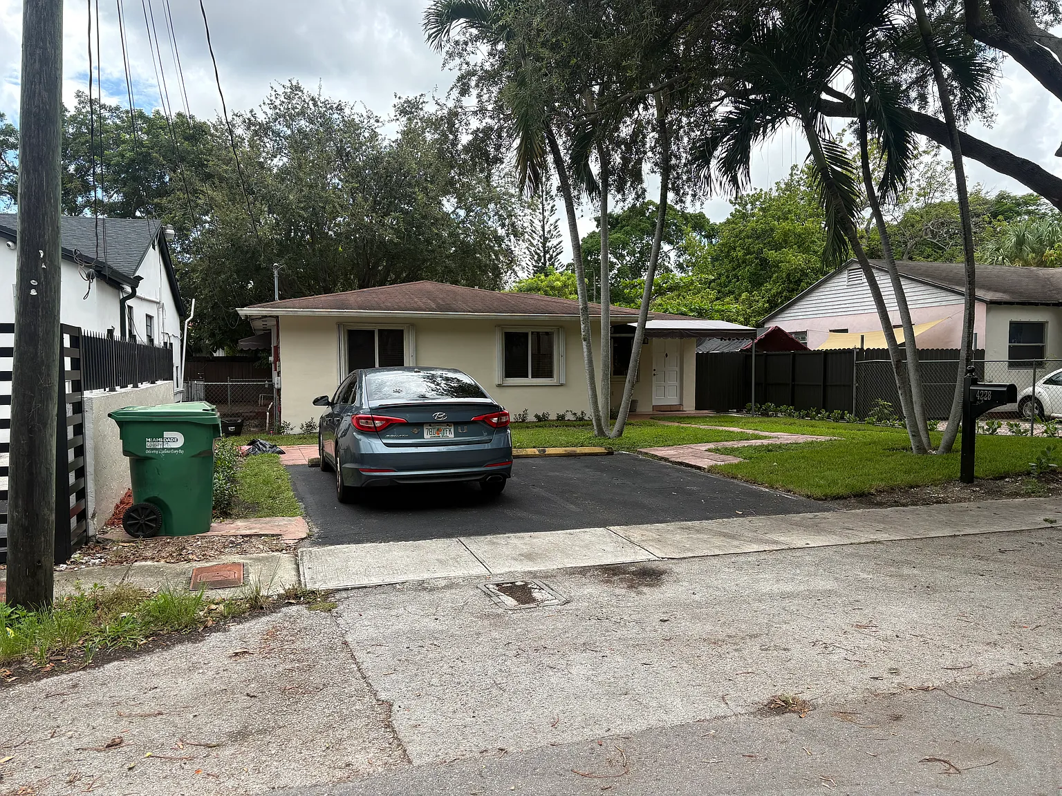 3 bed, 1381 sqft, $3,500 — Photo 3