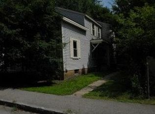 414 4th St, Rollinsford, NH 03869