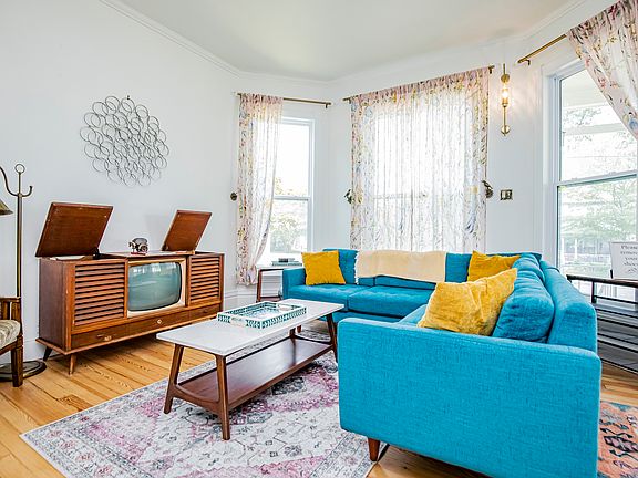 Living Room with beautiful natural light