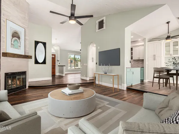 7802 W DREYFUS Drive, Peoria, AZ 85381