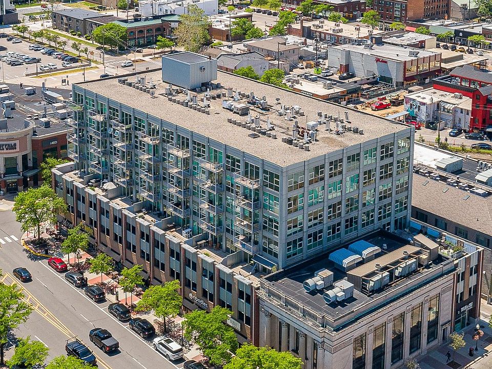 1st image of 100 W 5th St APT 705
