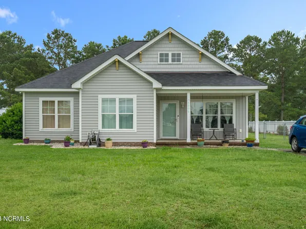5606 Blanch Fields Lane, Lucama, NC 27851