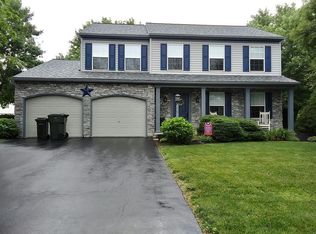 830 Victoria Dr, Red Lion, PA 17356