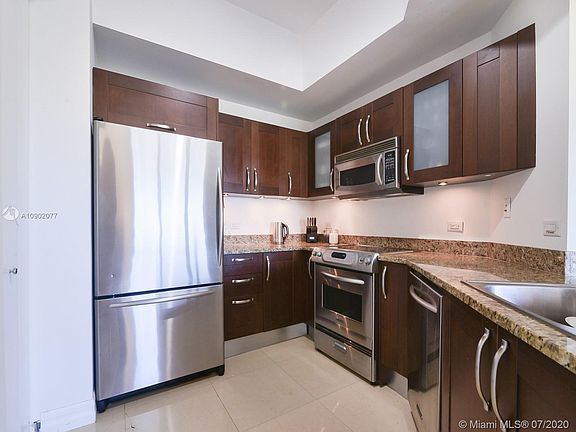 4th image of 19900 E Country Club Dr APT Ts08