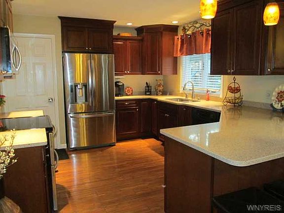 5th image of 4188 Beaubein Dr