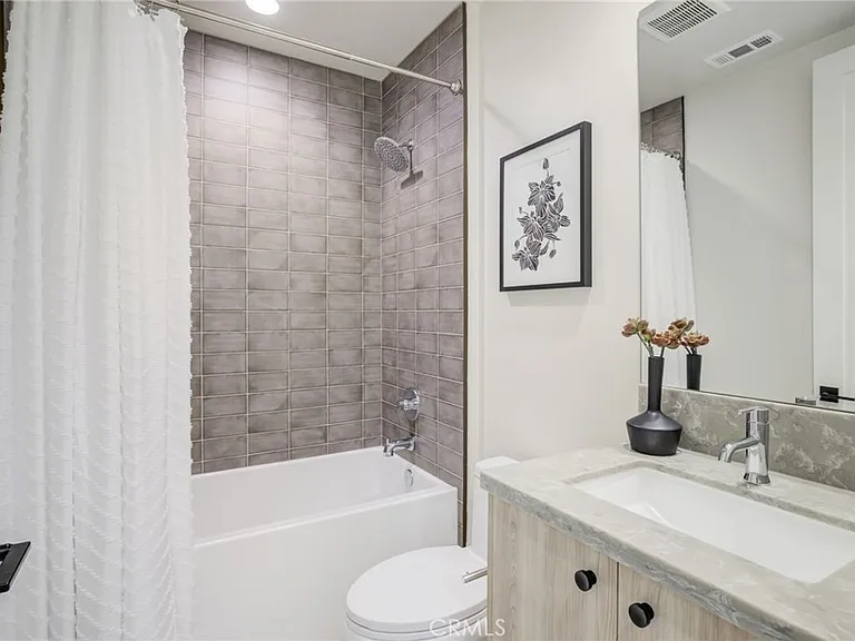 4518 Ayla Ln — Photo 35