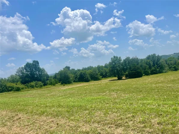 W Fox St, Tahlequah, OK 74464