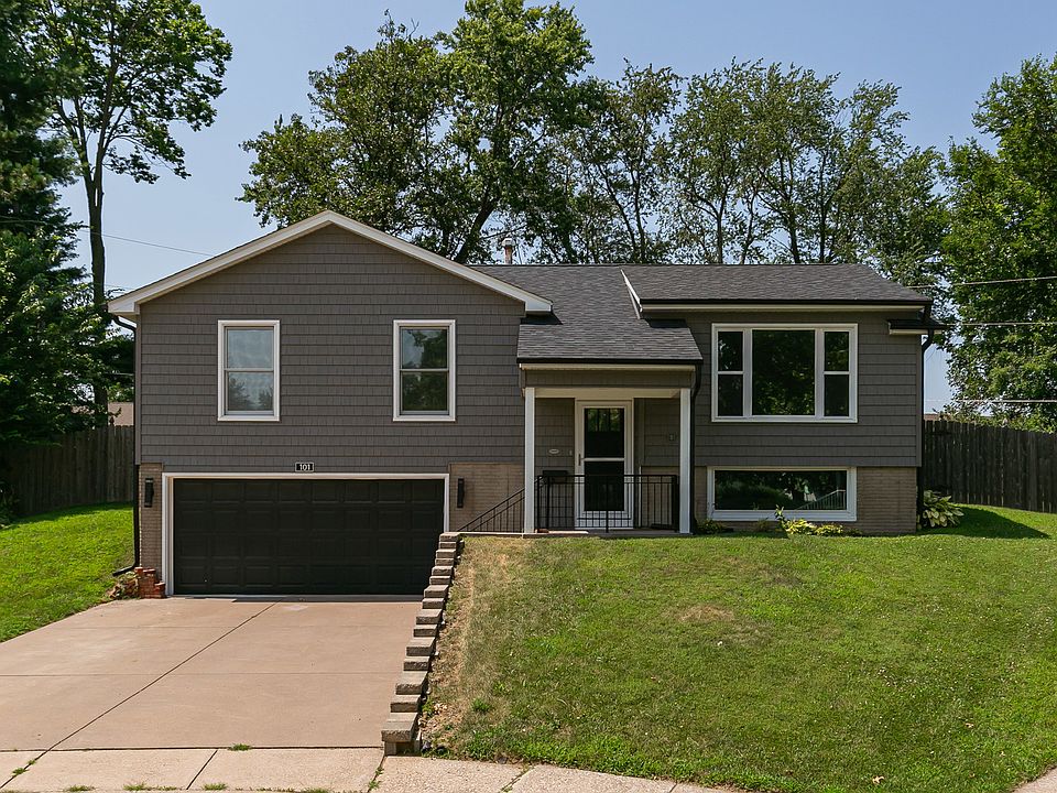 1st image of 101 24th Avenue Ct