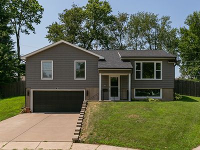101 24th Avenue Ct, Moline, IL, 61265