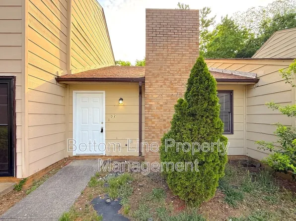 846 W Warren St APT D2, Shelby, NC 28150