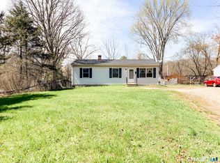 21 Potvin Ave, Moosup, CT 06354