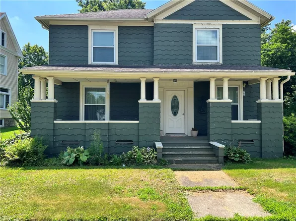 11 Chambers Ave, Greenville, PA 16125
