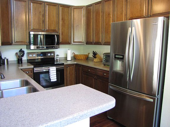 5th image of 185 Birch Leaf Ln
