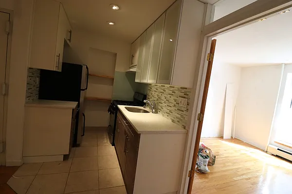 Rented by Highline Residential | media 1