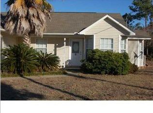 2364 Prytania Cir, Navarre, FL 32566
