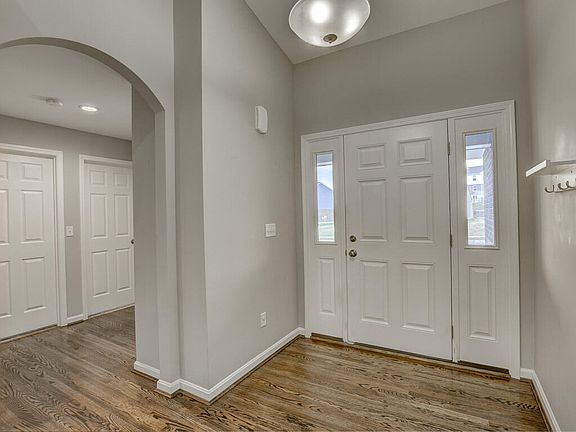 2nd image of 3111 Alderbrook Dr