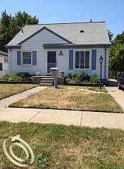 2nd image of 27541 Garfield St