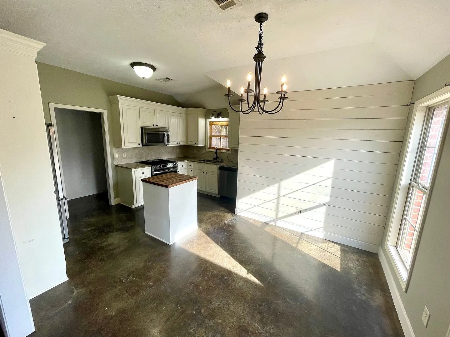 3/2 For Rent in Harvey Crossing of Gluckstadt! — Photo 3