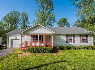 4138 Mitchell Weaver Rd, Scottsville, KY 42164