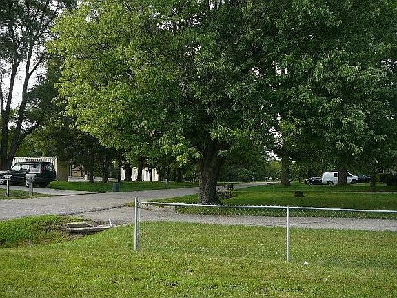 5th image of 25074 Briarbank Ave