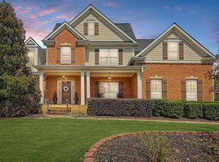 9140 Hannahs Crossing Dr, Gainesville, GA 30506