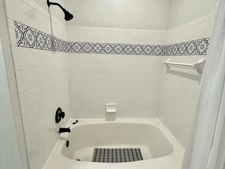 9024 Lake Chase Island Way #9024 — Photo 24