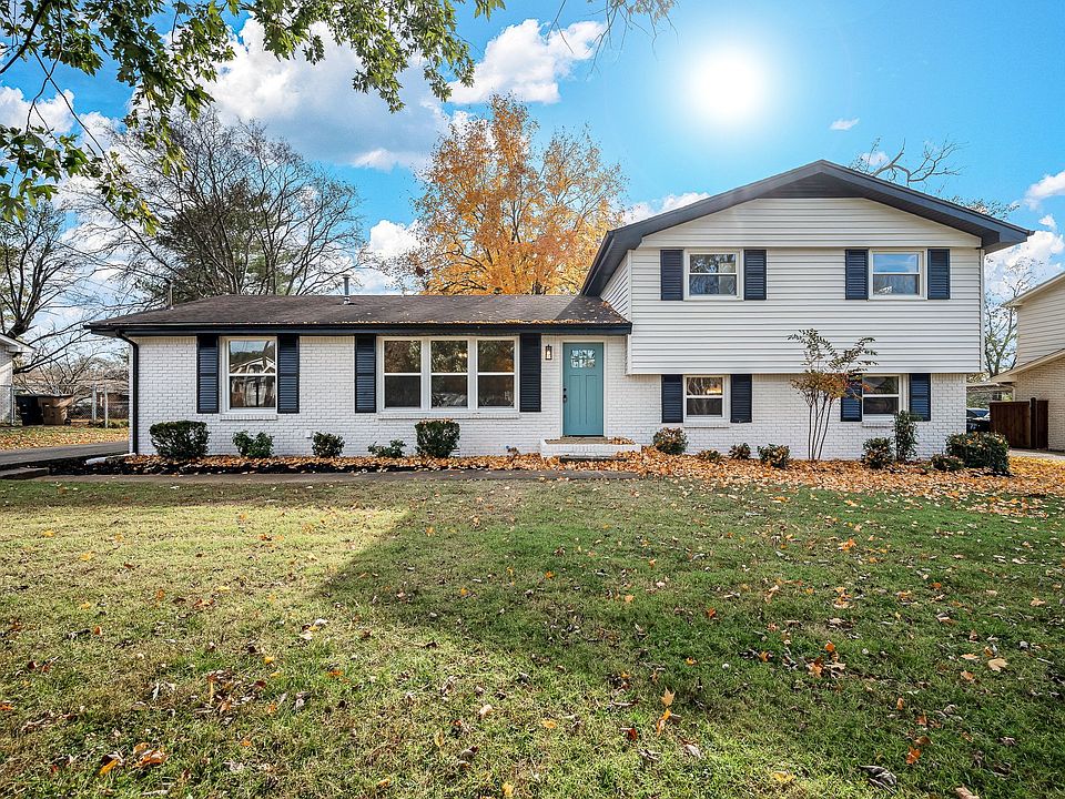 1st image of 146 Oak Park Dr