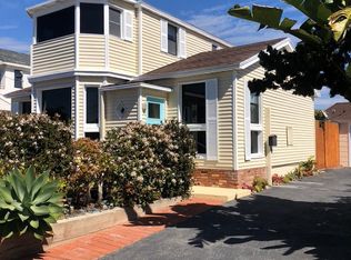 1061 Neptune Ave, Encinitas, CA 92024